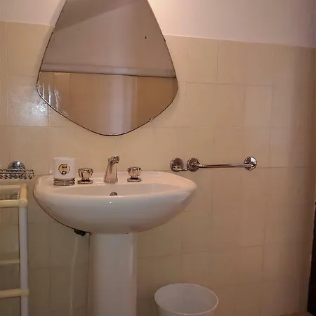 Apartamento Gialla - Il Mare Sotto Il Castello
