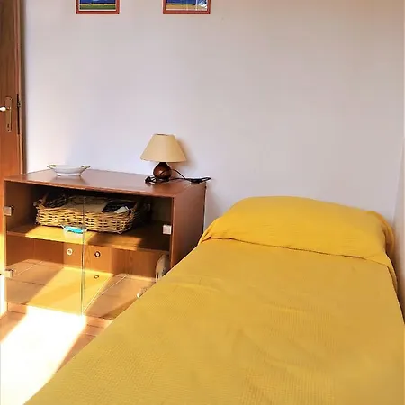 Gialla - Il Mare Sotto Il Castello Apartamento